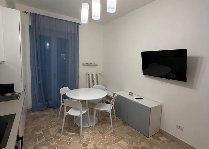 Dimora Brenta * Milan