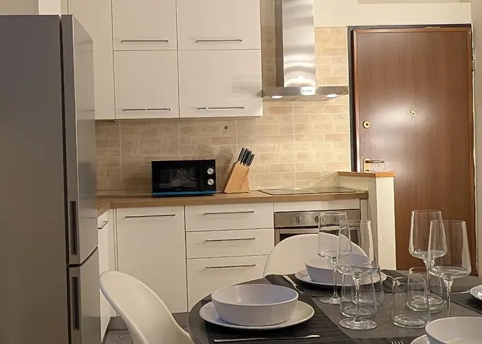 Appartamento Ampio Milano-lambrate Desing District Accessibile Senza Barriere Architettoniche E Letto King Size *