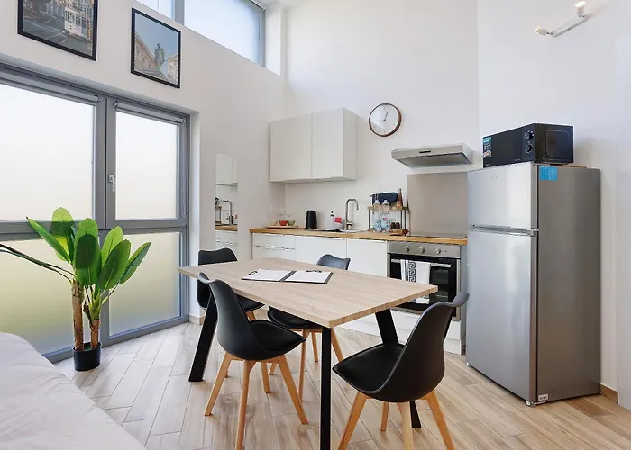 Lägenhet Modern Navigli - 4 *