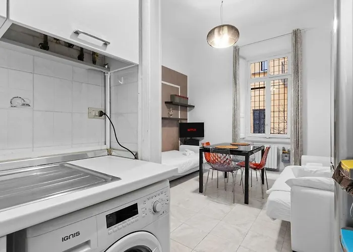 Strategico - Stazione - Free Wi Fi