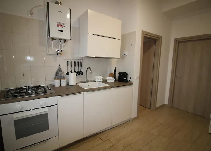 Check-inganni, Sopra La Metropolitana Fianco Cdi *