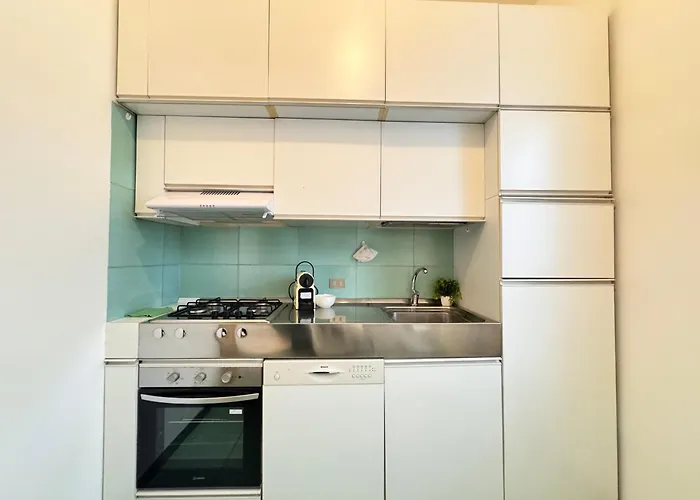 Camperio Large - Duomo And Brera