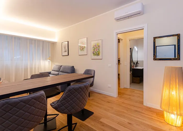 Costanza Home, Moderno Ed Elegante Nel Cuore Della Citta Di Milano, Nuova Metro Blu, Comodo Per Duomo, San Siro E Rho Fiera *