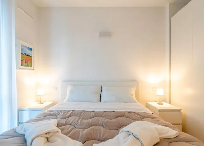 Appartamento Luminoso E Ristrutturato Con Doppio Balcone E Wifi