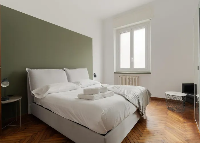 Apartamento Guesthost - Morazzone Bright And Cozy Design Flat Milán
