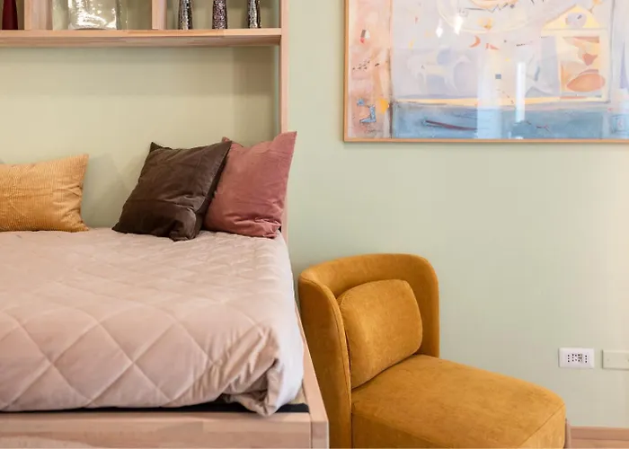 Modern Near Bocconi & Navigli *