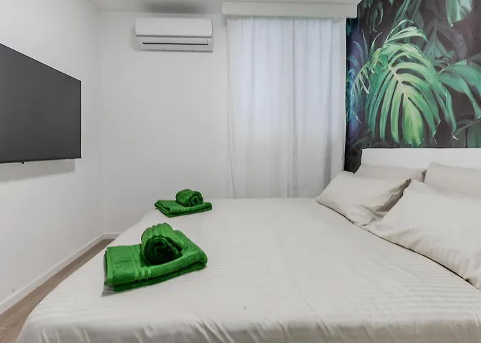 Garden M3 Duomo 12 Min 아파트