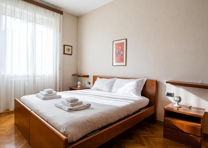 Italianway Easy - Strambio 8 Apartment