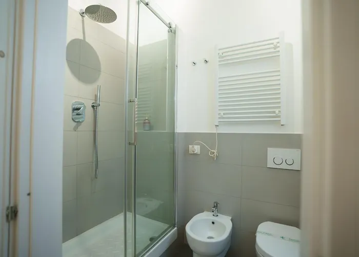 M5 Cenisio 5min-buzzi 3min-citylife-mico-chinatown-ac * 米兰