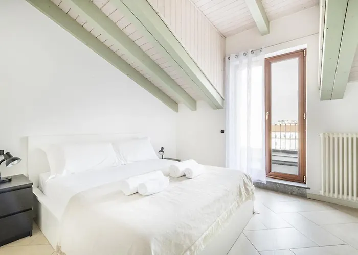 Easylife - - C Italia 68bp5 - P Ticinese Apartment *