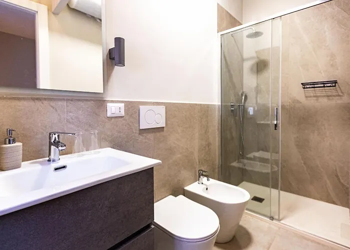 Morazzone - Chinatown Lejlighed *