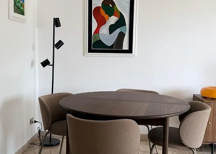 Private Room In Shared Home Milánó