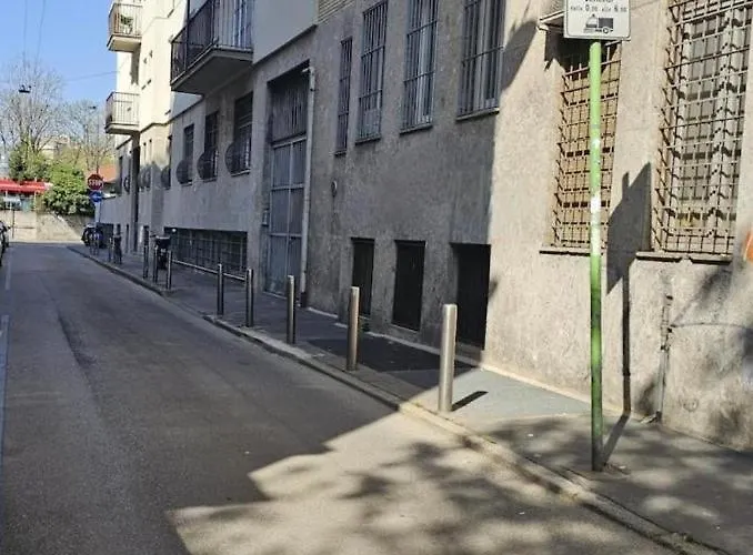 Prato Fiorito * Milan