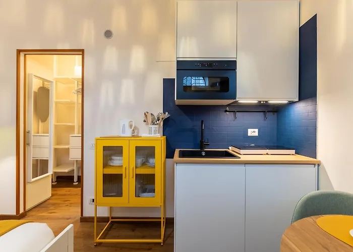 Isola Design - 15min To Duomo, Station * ميلان