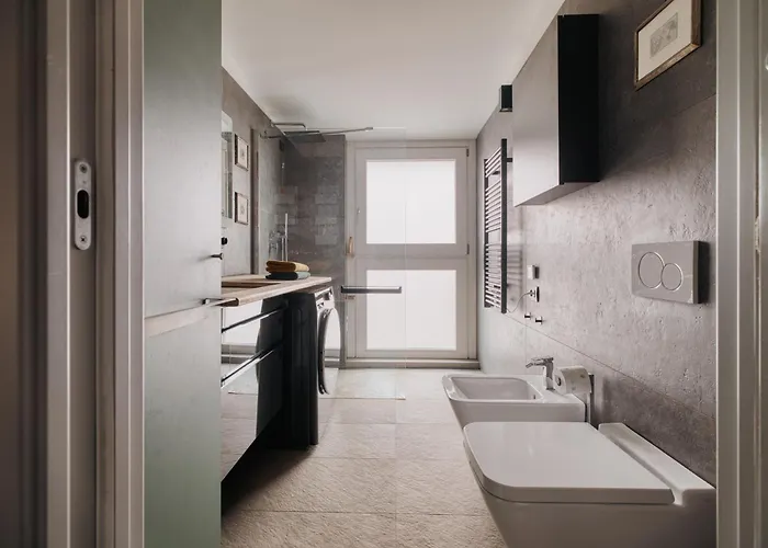 Hostmate - - Burlamacchi Grand * Milán