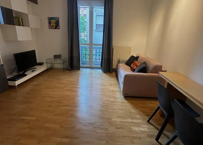 Nineteen Apartament *