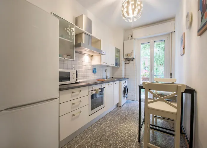 Bocconi Smart Flat דירה *