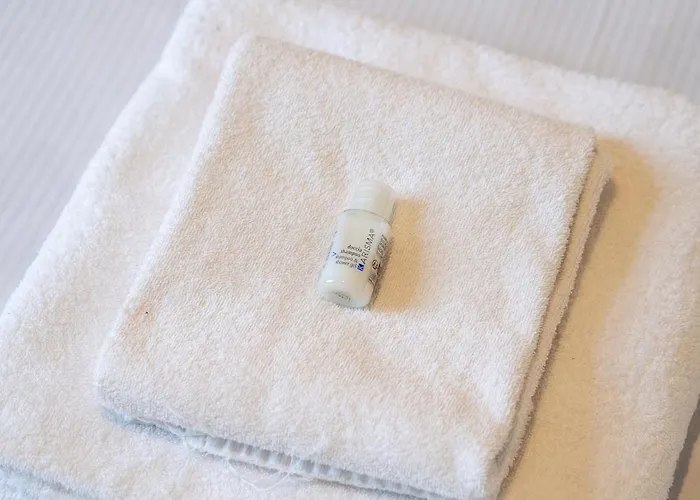 Modern Apartment, Cimiano Metro, Wifi, Ac