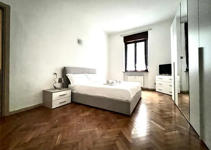 Apartment Big Smart Goldoni - Duomo M4 Linate Milan