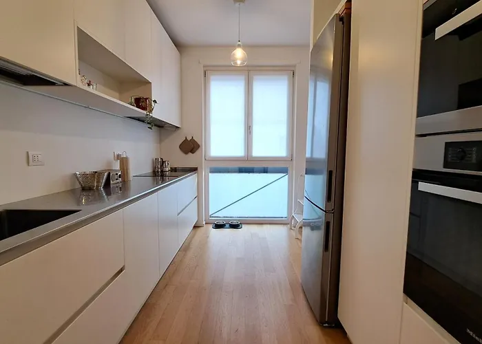 Tolstoj - 2 Bedrooms - Tortona District - At Your Place *