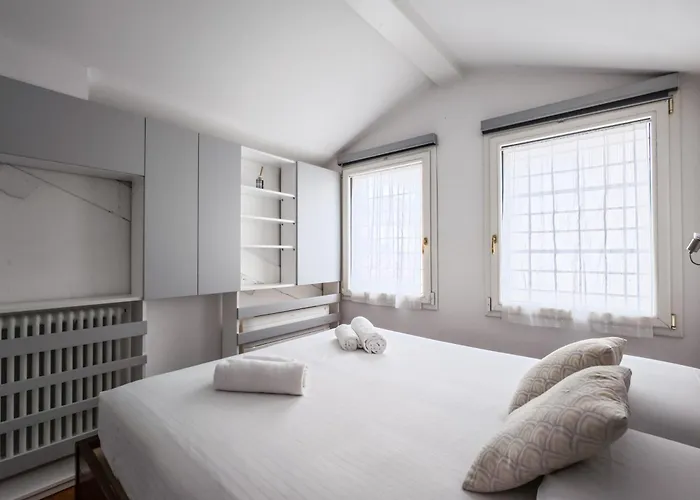 Zona Tortona - Navigli Lägenhet