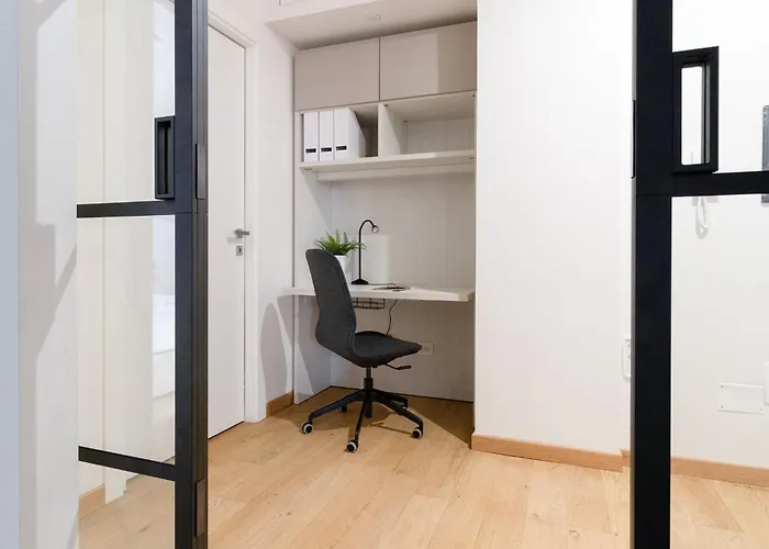 Il Nido Di Pillo-near Subway Line 4 *