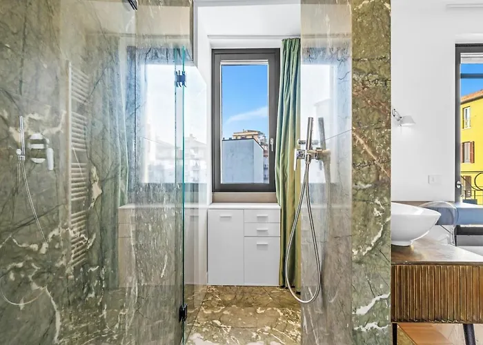 Апартаменты Marble Luxury *