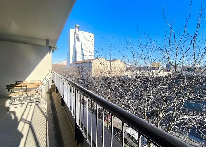 Adamello8 House - Fondazione Prada * Milan