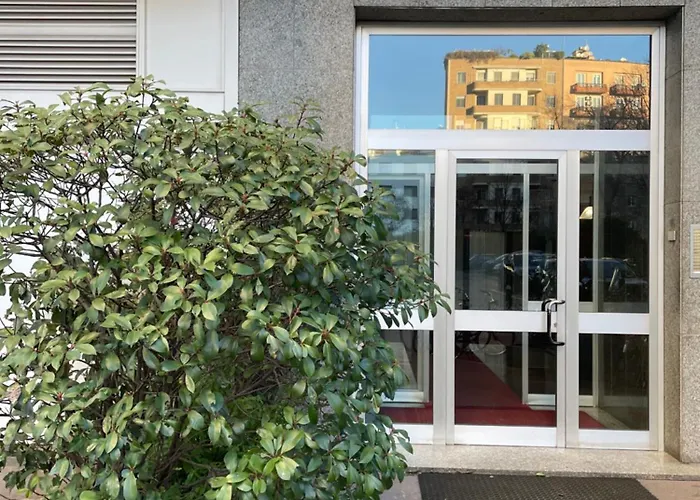 Yellow Mood - Porta Romana *