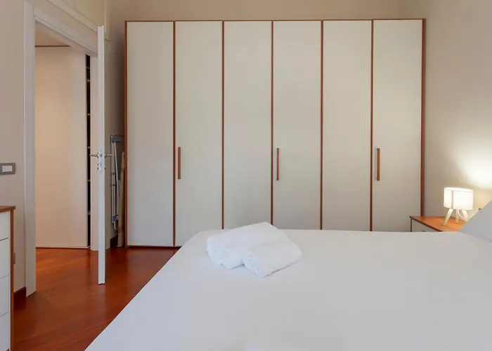 Comfort And Design Between Portello And Citylife Apartment Mailand