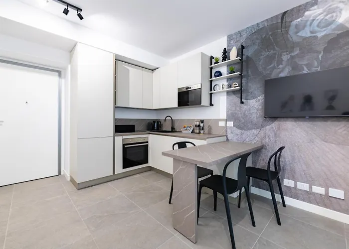 Apartamento Parcheggio Gratuito - New 1bdr Con Terrazzo *