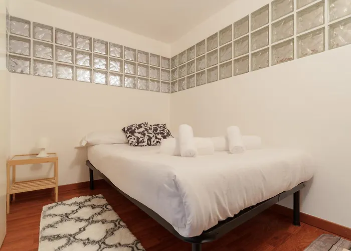 Apartment Guesthost - Modern Acquabella