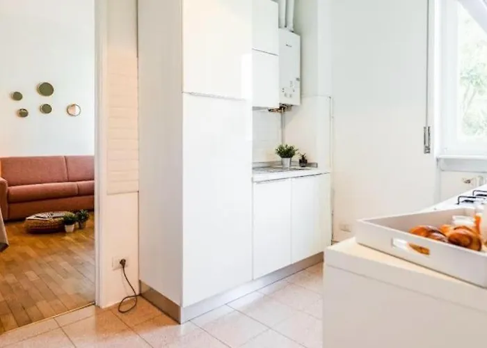 Sweet San Siro Duomo Apartment *