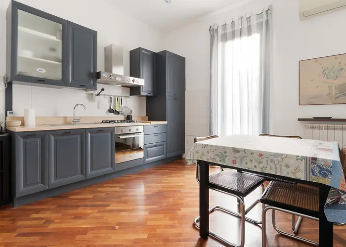 Gerusalemme - Lomazzo - Bilocale Comfy Apartmán Milán