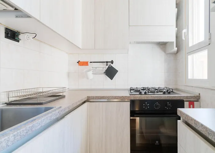 Апартаменты Guesthost - Stylish Flat In Navigli District Милан