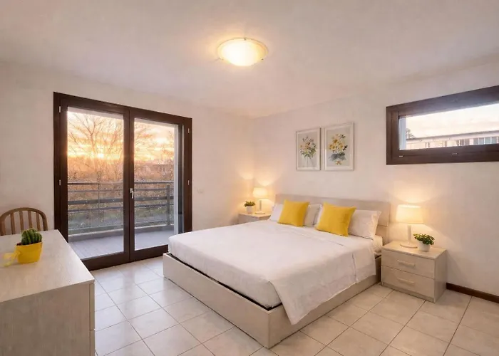 Pure - Bicocca Zona 9 * Milano