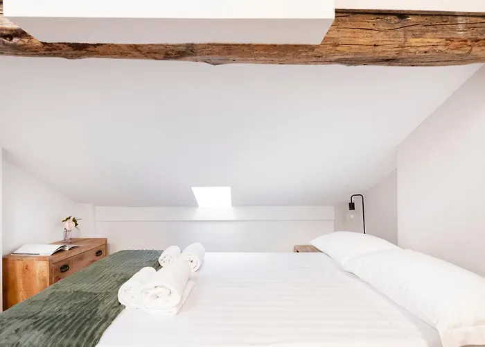 Easylife - - Simonetta 17 - Navigli *