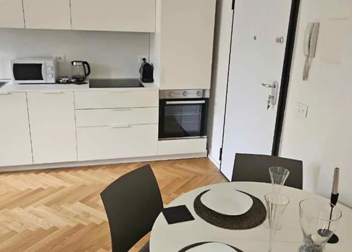 Comfort Place Buzzi Sempione Mico Life Apartamento