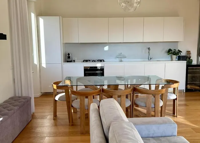 Casa Oriani - Modern In The Heart Of Apartment