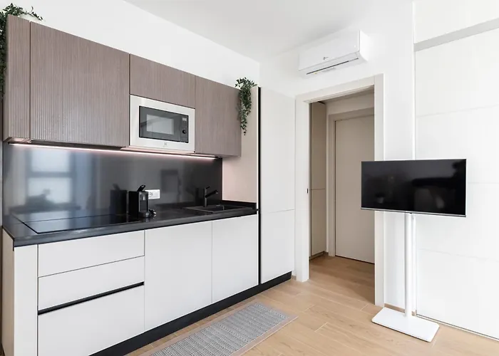 - Elvezia 26 - Sarpi * 米兰