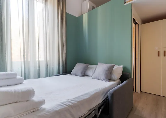 アパート Youth M2 Abbiategrasso Assago Tram 15 Duomo *