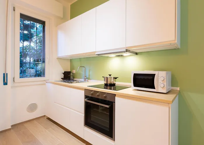 Daire I-host - Sangro Milano