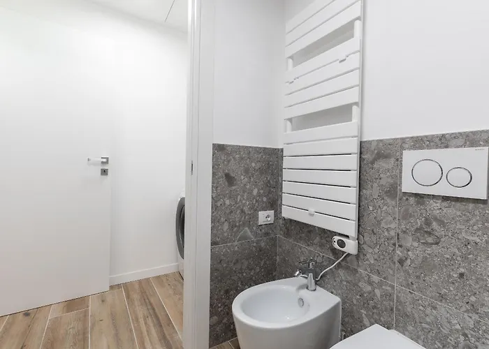 Bovisa Station - Business *