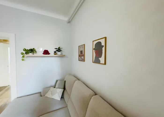 Corte Di Mi - Station & Loreto,