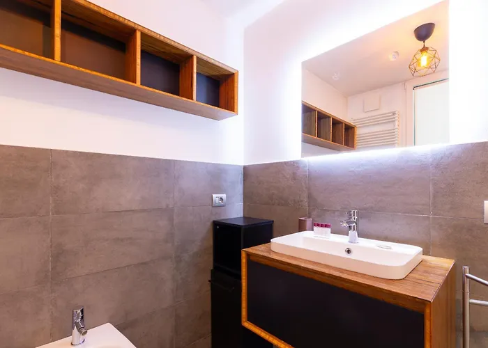 I-host - Ticinese 107 Apartamento