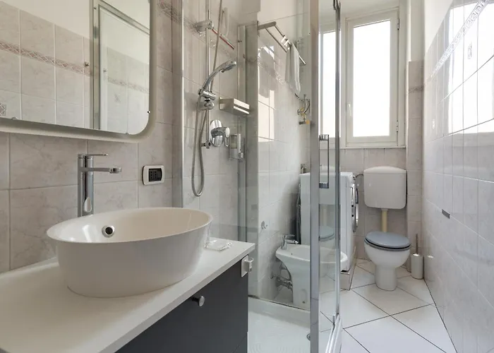 Guesthost - Cozy In Dergano Apartment Milan