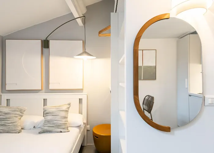 Modern In Porta Venezia, 10min Duomo E Station Apartment