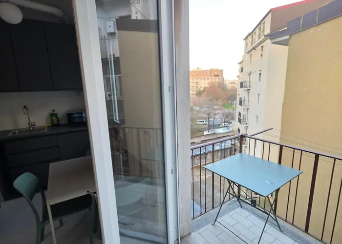 Daire Maciachini - Menabrea With Balcony Next To Metro M1 - 15 Min To Duomo Milano