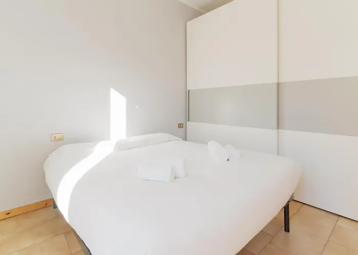 Apartament Guesthost - Cozy Nest In Washington District Mediolan