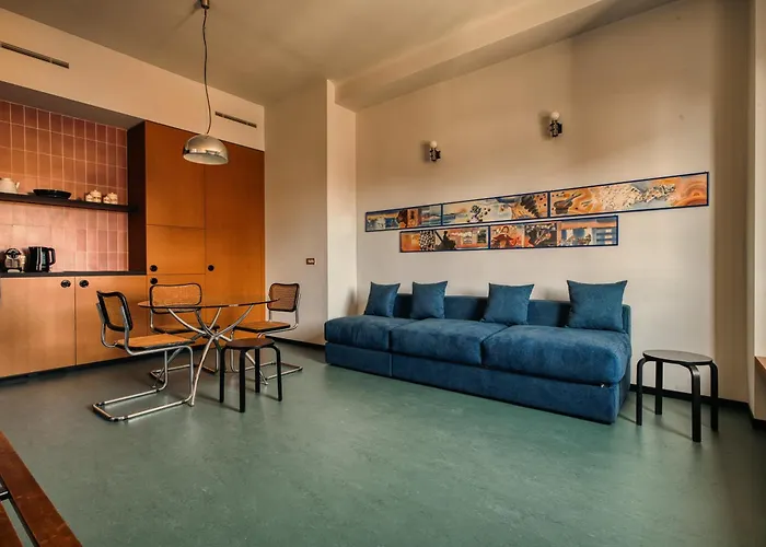 Just Urban Stays - Chic Retro 1Br Apartment -10 Min By Tram To Duomo *